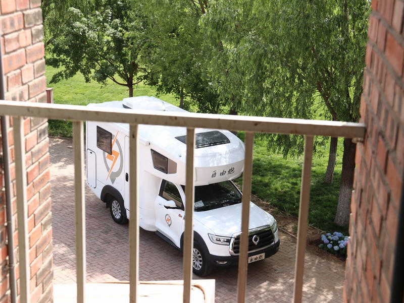 越野房車哪家好？四驅(qū)皮卡房車能滿足越野需求么？