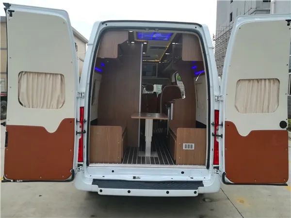 想買輛房車環(huán)游中國，該選B型還是C型？