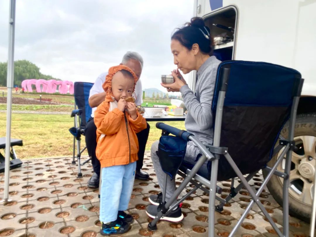 精致化露營“選手”，將吃住行融為一體，適合1~2人四季旅行