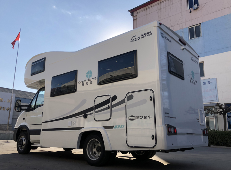 舒適旅行生活，這款房車必不可少